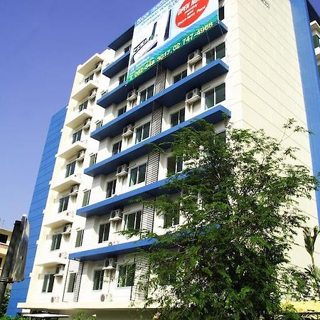בנגקוק Cs Residence מראה חיצוני תמונה